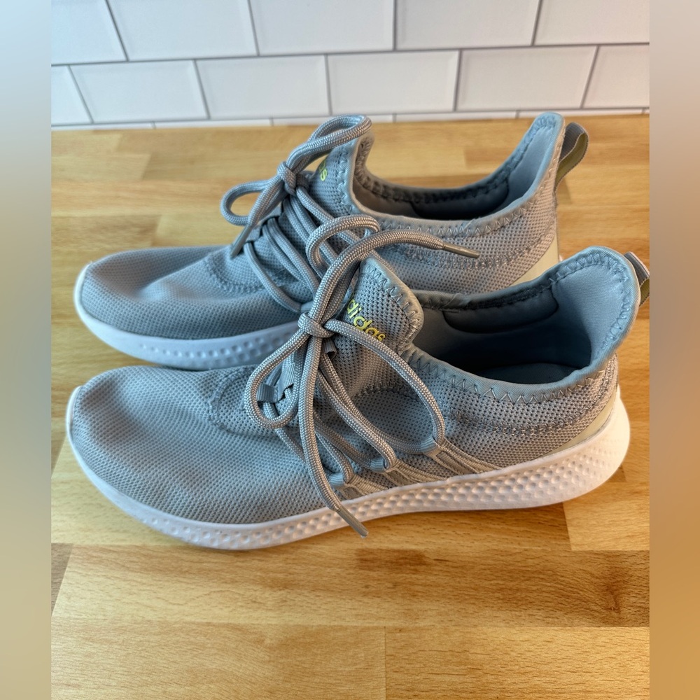 Womens Adidas Slipon Sneakers 9